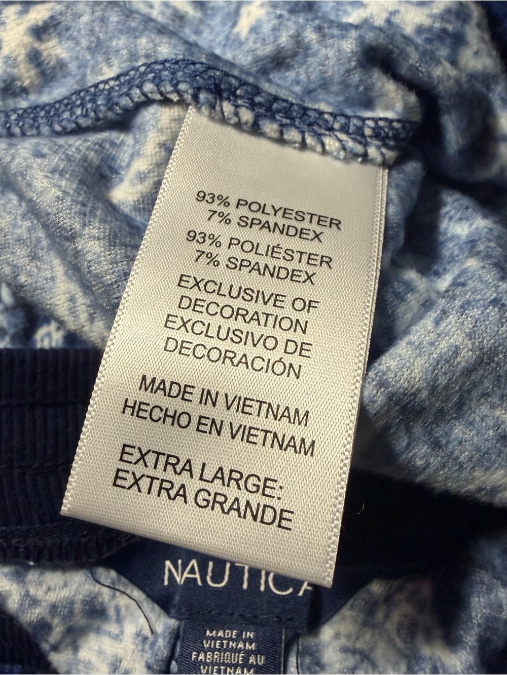 Nautica Women's 2 Piece Fleece Pajama Set, Dark Blue with Snowflakes Xlarge - Picture 7 of 7